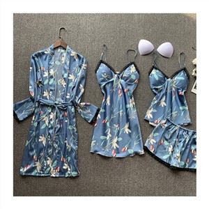 Set rochie sexy de noapte cu imprimeu floral din matase pentru femei